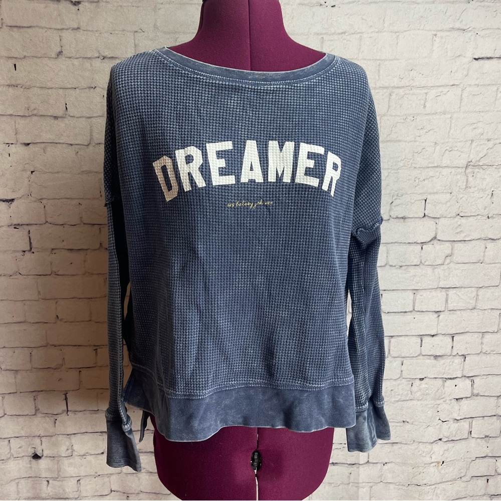 Betsey Johnson performance size small waffle knit long sleeve shirt Dreamer